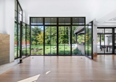 Custom window, floor to ceiling window